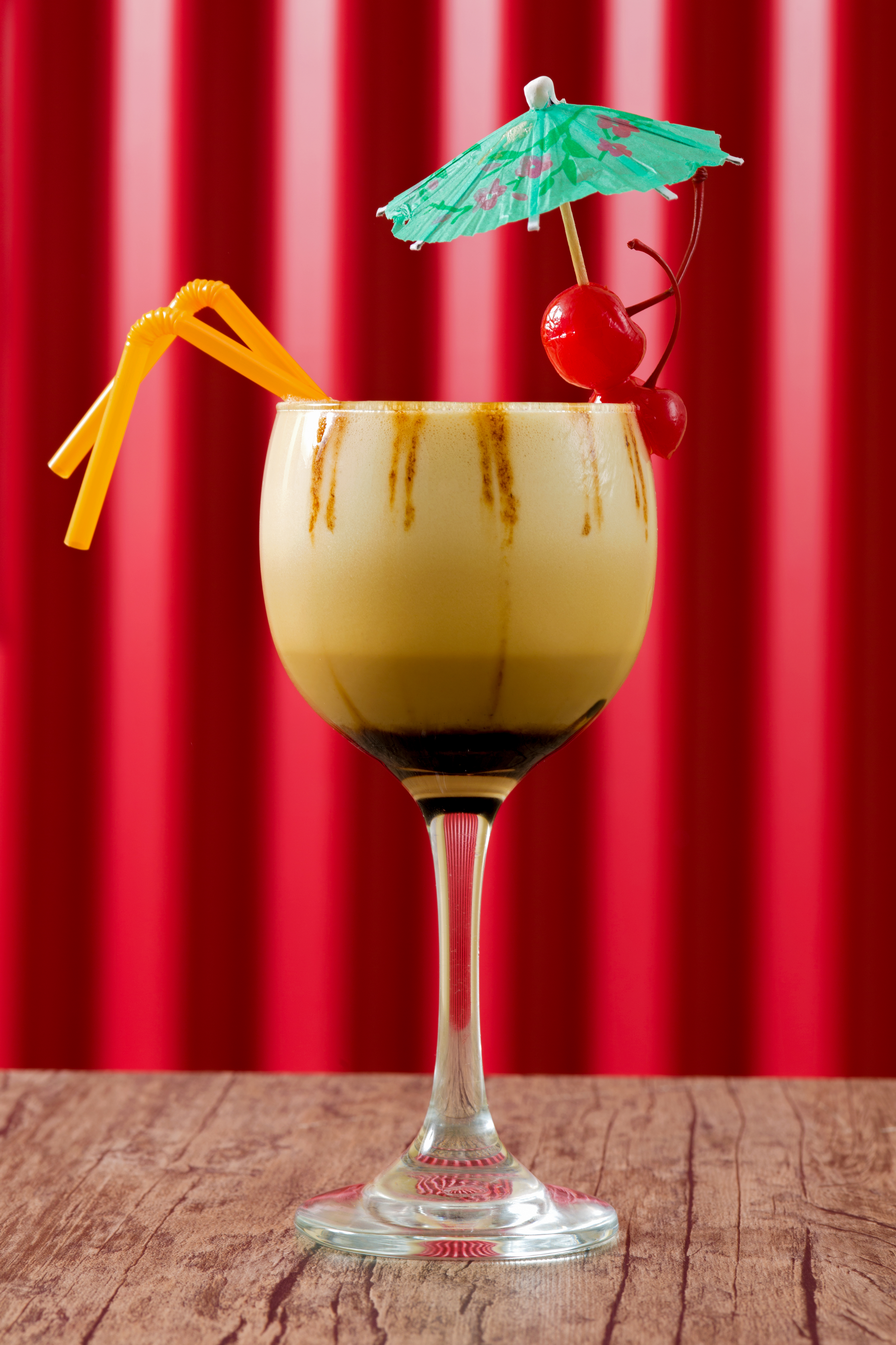 Algarrobina cocktail